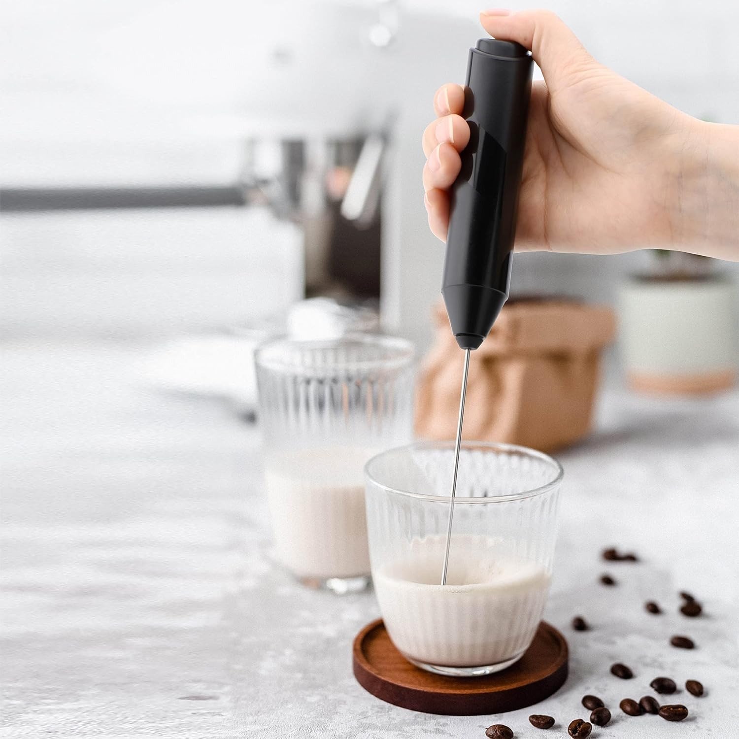 Electric Milk Frother - Image 3